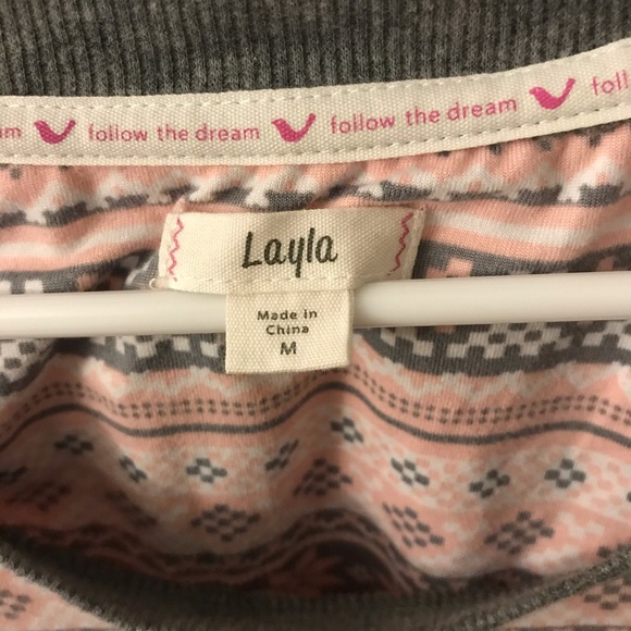 Layla Pajama Set - Picture 8 of 10
